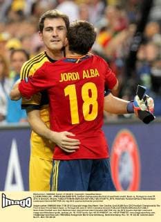 (L) IKER CASILLAS , JORDI ALBA EURO 2012: football championship the first of semifinals match. Spain vs. Portugal on June 27, 2012 in Donieck, Ukraine.  EN_01035710_0078