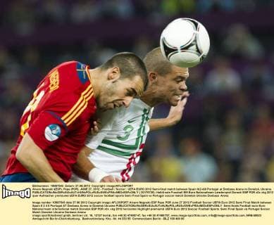 Alvaro Negredo (ESP), Pepe (POR), JUNE 27, 2012 - Football Soccer : UEFA EURO 2012 Semi-final match between Spain 0(2-4)0 Portugal at Donbass Arena in Donetsk, Ukraine.  ( 20176720)