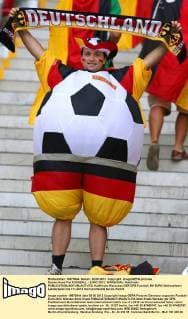 Deutschland Fan FUSSBALL - EURO 2012, WARSCHAU, Halbfinale 