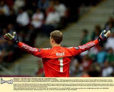 FUSSBALL - EURO 2012, GER vs ITA WARSCHAU,POLEN,28.JUN.12 - FUSSBALL - UEFA Europameisterschaft 2012 in Polen und der Ukraine, Halbfinale, Deutschland vs Italien. Bild zeigt Manuel Neuer (GER). 