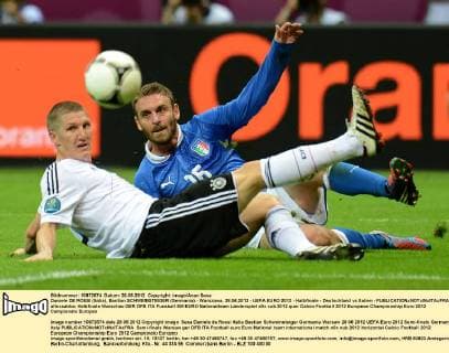 Daniele DE ROSSI (Italia), Bastian SCHWEINSTEIGER (Germania) - Warszawa, 28.06.2012 - UEFA EURO 2012 - Halbfinale - Deutschland vs Italien - allexsabba