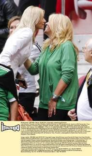 Lena Gercke, Freundin von Sami Khedira, Daniela, Ehefrau von DFB Bundestrainer Joachim LÖW Kuesschen, Frau, Ehefrau, Partnerin, Freundin, Gattin, Geliebte, verlobte, verliebt, verheiratet, zusammen, spielerfrau, begleitung, weiblich, wife, woman, love GERMANY - ITALY (1 :2 ), DEUTSCHLAND - ITALIEN 1-2 Halbfinale, Semifinal, Deutsche Fussball Nationalmannschaft, DFB EM Euro 2012 am 28.06.2012 in Warschau, Europameisterschaft 2012 in P o l e n, U k r a i n e