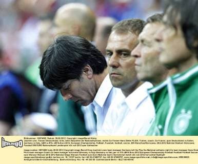 Joachim Löw, Trainer Deutschland, links, beim Abspielen der Nationalhymnen, rechts Co-Trainer Hans Dieter FLICK, Trainer, coach, Co-Trainer, quer Deutschland vs Italien, Germany vs Italy, GER vs ITA, UEFA-Euro 2012, European Championship, Fußball, Fussball, football, soccer, EM Warschau Warszawa, 28.6.2012 National Stadium Warszawa