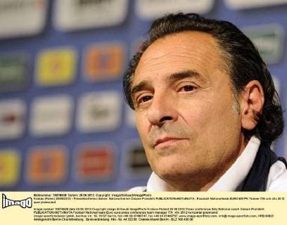 Krakau (Polen) 29 06 2012 - Pressekonferenz Italien: Nationaltrainer Cesare Prandelli 