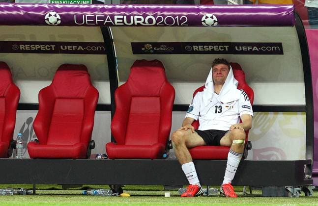 Thomas Mueller Müller enttäuscht enttaeuscht nach Spielende Enttaeuschung Enttäuschung Fußball Fussball UEFA EM Europameisterschaft Euro 2012 Halbfinale Saison 2011 12 28.06.2012 DFB GER Deutschland vs. Italien Nationalmannschaft