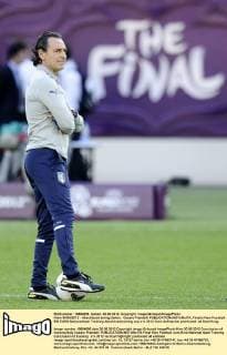 Kiew 30 06 2012 - Abschlusstraining Italien: Cesare Prandelli 