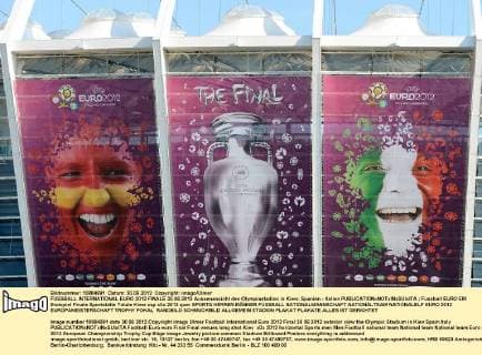 FUSSBALL INTERNATIONAL EURO 2012 FINALE 30.06.2012 Aussenansicht des Olympiastadion in Kiew; Spanien - Italien 