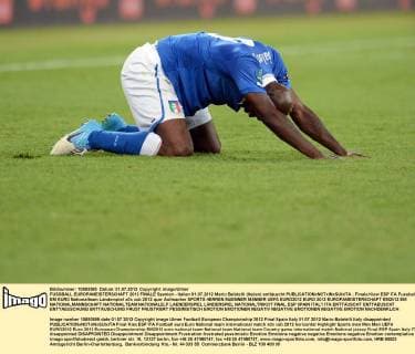 FUSSBALL EUROPAMEISTERSCHAFT 2012 FINALE Spanien - Italien 01.07.2012 Mario Balotelli (Italien) enttäuscht 