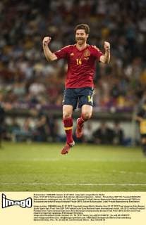 Kiew, 01.07.2012 Schlussjubel: Xabi Alonso (Spanien) Spanien - Italien