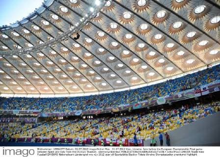 01.07.2012 Kiev, Ukraine. fans before the European Championship Final game between Spain and Italy from the Olympic Stadium. xAnthonyxStanleyx  ActionPlus11298365