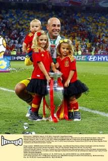 Jose Manuel Pepe Reina of Spain celebrates with his children Grecia, Alma and Luca..Euro 2012 Final, Spain v Italy at the Olympic Stadium, Kiev, on the 1st July 2012. EDITORIAL USE ONLY. No use with unauthorised audio, video, data, fixture lists, club league logos or live services. Online in-match use limited to 120 images, no video emulation. No use in betting, games or single club league player publications.
