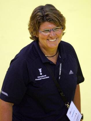 02.07.2012 Brno(Czech Republic) France-Japan women s junior world handball championship Jutta Ehrmann-Wolf IHF tehnical delegate from Germany : 