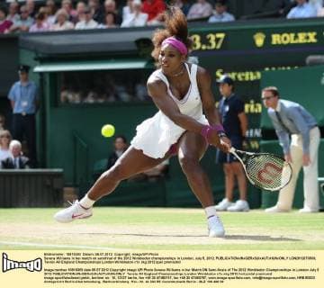 Serena Williams in her match on semifinal of the 2012 Wimbledon championships in London, July 5, 2012.  LON2012070503