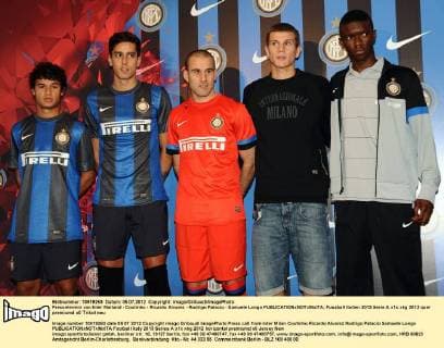 Pressetermin von Inter Mailand - Coutinho - Ricardo Alvarez - Rodrigo Palacio - Samuele Longo 