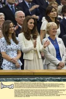 08.07.2012. The All England Lawn Tennis and Croquet Club. London, England. Miss Pippa Middleton Windsor (L) and her sister Catherine Duchess of Cambridge during mens singles finals at Wimbledon Tennis Championships at The All England Lawn Tennis and Croquet Club. London, England, UK xNigelxWaldronx  ActionPlus20255768