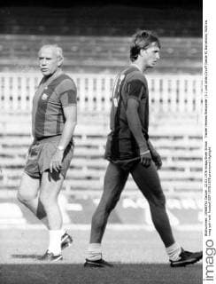 Trainer Hennes Weisweiler (li.) und Johan Cruyff (beide FC Barcelona)