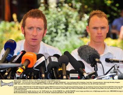 RADSPORT - Tour de France 2012 PAU,FRANKREICH,17.JUL.12 - DIVERS, RADSPORT - Tour de France 2012, Ruhetag, Team Sky, Pressekonferenz. Bild zeigt Bradley Wiggins (GBR Sky) und Christopher Froome (GBR Sky). 