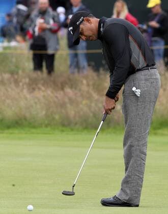 19.07.12 Lytham &amp; St Annes, England. India s Jeev Milkha Singh in action during the first round of The Open Golf Championship from the Royal Lytham &amp; St Annes course in Lancashire xActionplusxOperationsx  ActionPlus21386