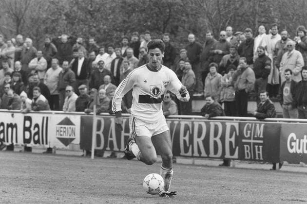 Stuttgart , Fußball VFB Stuttgart Saison 1990 1991 Jürgen Kramny