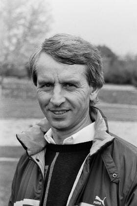 Fußball, Trainerhistorie, Stuttgarter Kickers Stuttgart , Fußball Stuttgarter Kickers Saison 1985 1986 Hans-Dieter Roos