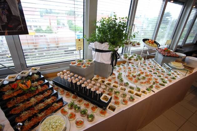 FUSSBALL - BL, GRAZ, AUSTRIA, 21.JUL.12 - FUSSBALL - tipp3 Bundesliga powered by T-Mobile, SK Sturm Graz, VIP Club. Bild zeigt das Buffet. 