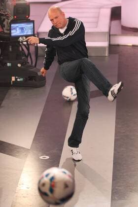 MARKUS WEISE - Torwandschießen - DAS AKTUELLE SPORTSTUDIO MAINZ 21.7.12