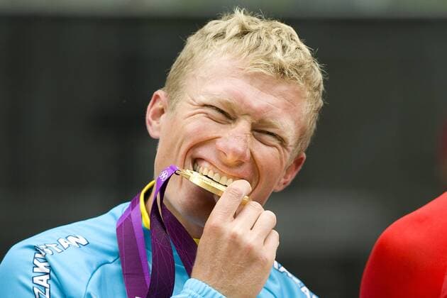 Alexandr VINOKUROV (KAZ), Sieger, Erster Platz, Gold, Goldmedaille, Gewinner, Gestik, Geste, Portraet, Porträt, Portrait, Rad, Radrennen Strasse Maenner am 28.07.2012,