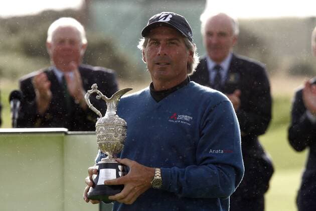 29.07.2012 Ayrshire, Scotland. Fred COUPLES winner of the Rolex Senior Open Championship from Turnberry with his trophy xIanxBuchanx  ActionPlus11308274