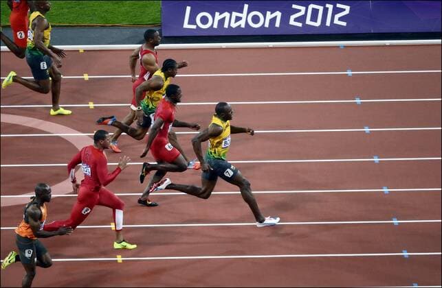 (from down to the top) Churandy Martina (NED) - Ryan Bailey (USA) - Usain Bolt (JAM) - Justin Gatlin (USA) - Yohan Blake (JAM) - Tyson Gay (USA) - Asafa Powell (JAM) - Richard Thompson (TRI) - athletics - men s 100m final - Olympia 2012 - 05 08 2012 PhotoNews Panoramic 
