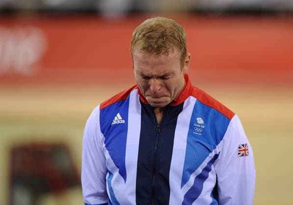Olympics - London 2012 - Track Cycling A tearful Sir Chris Hoy (GBR) celebrates as he is presented with his 6th Olympic Gold Medal, won in the Men s Keirin at the Olympic Stadium, London 
