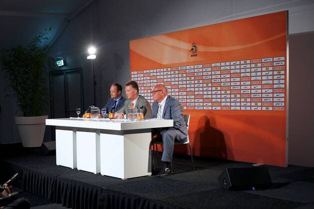 (L-R) chairman Bert van Oostveen,coach Louis van Gaal of Holland,Press officer Kees Jansma Louis van Gaal Unveiled as New Netherlands National Team Coach 2012 2013 xVIxxIVx 1086824