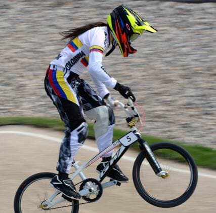 LONDON, Aug. 10, 2012 - Mariana Pajon of Colombia (No.5) competes during women s cycling BMX competition, at London 2012 Olympic Games in London, Britain, on August 10, 2012. Mariana Pajon of Colombia won (OLY2012)BRITAIN-LONDON-CYCLING BMX-WOMEN S BMX 
