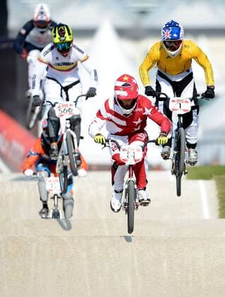LONDON, Aug. 10, 2012 - Gold medalist Maris Strombergs of Latvia (C), silver medalist Sam Willoughby of Australia (R) and bronze medalist Carlos Mario Oquendo Zabala of Colombia (L) compete in men s cycling BMX competition, at London 2012 Olympic Games in London, Britain, on August 10, 2012. (Xinhua Li Ga) (nxl) (OLY2012)BRITAIN-LONDON-CYCLING BMX-MEN S BMX 