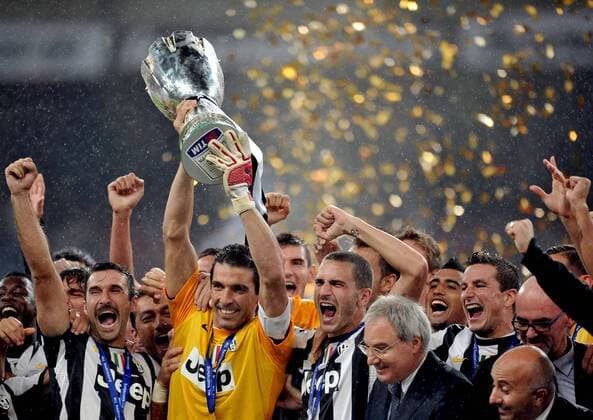Gianluigi Buffon - Juventus FC celebrates their champions winning the 2012 Italy Super Cup after the match against SSC Napoli at National Stadium on August 11, 2012 in Beijing, China.  CFP430786871 