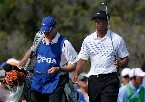Tiger Woods walks on hole four where he scores a bogey during the third round of the PGA Golf Herren Championship on August 11, 2012 at the Ocean Course in Kiawah Island, South, Carolina.  SCP20120811126