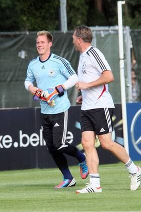 Marc-Andre ter Stegen mit Torwarttrainer Andreas Köpke