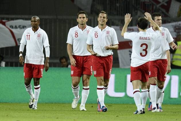 Bern 15 08 2012 Italien - England: Phil Jagielka 