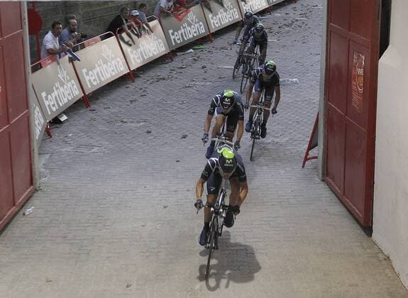 Team Movistar during Special Crono Stage.August 18,2012.  (201208182707)