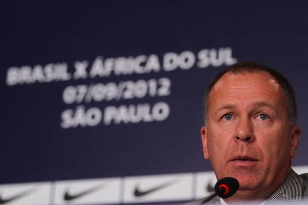 PK mit Nationaltrainer Mano Menezes (Brasilien) zu den bevorstehenden Testspielen, Rio de Janeiro x(1860)xMarlonxFalcÃ£ox xFotoarenx  (11376) ConvocaÃßÃ£o da SeleÃßÃ£