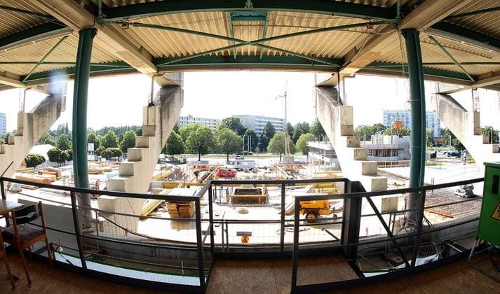 Fußball, Stadiongeschichte Eintracht Braunschweig Stadionumbau Eintracht Stadion Braunschweig, Heimspielstätte von Eintracht Braunschweig, Einbau von VIP-Logen