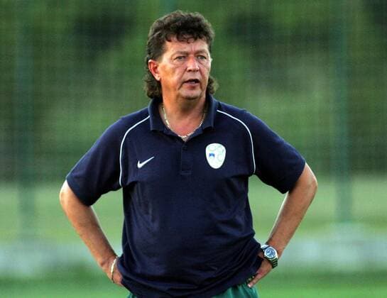 28.08.2012 Stara Pazova(Serbia) Serbia-Slovenia international frindly U17 men s football match Borut Jarc Slovenia U17 head coach : 