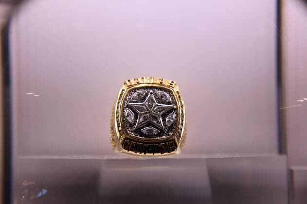 Super Bowl Ringe der einzelnen Siegerteams: XXX Dallas Cowboys 1995