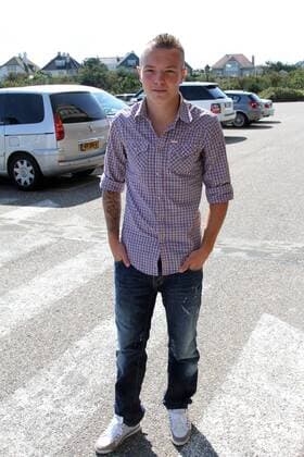 Jordy Clasie Arrival Dutch team Arrival Dutch team xVIxxIVx 1130616