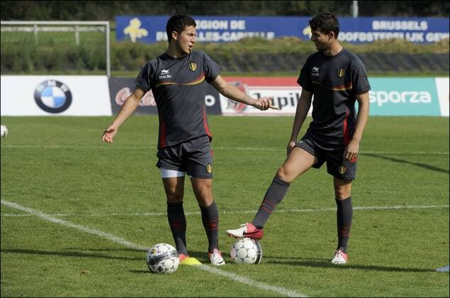 Eden Hazard - Kevin Mirallas (BEL) - Training - 04 09 2012 xPhotoNewsx 