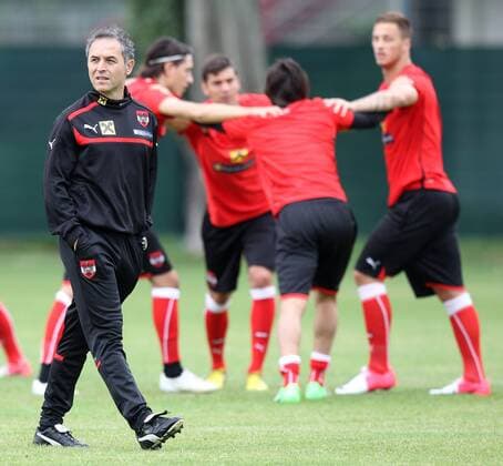 FUSSBALL - FIFA WM Quali, Training WIEN,AUSTRIA,06.SEP.12 - FUSSBALL - FIFA Weltmeisterschaft, Qualifikation, ÖFB Österreich, Training Nationalmannschaft AUT. Bild zeigt Teamchef Marcel Koller (AUT). 