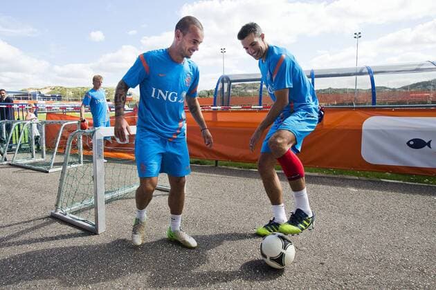 Wesley Sneijder,Robin van Persie Training session Dutch team Training 2012 2013 xVIxOrangexPicturesx xLaurensxLindhoutxIVx 1134683