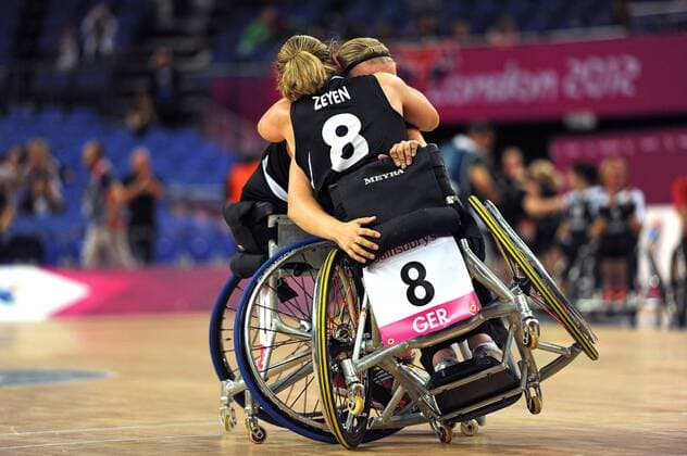 06.09.2012 Stratford, England. Annika Zeyen and Mareike Adermann of Germany in action during the Wheelchair Basketball on day 8 of the London 2012 Paralympic Games at the North Greenwich Arena. xDavidxEmmx  ActionPlus20143305