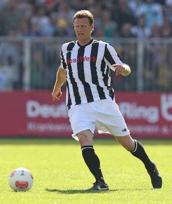 09.09.2012, Fussball Benefizspiel für NestWerk: Tag der Legenden 2012 in Hamburg St.Pauli, Stadion am Millerntor. Christian Wörns (Team Deutschland)