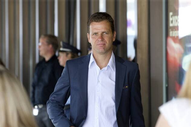 10.09.2012, Airport Langenhagen, Hannover, Abreise aus Hannover zum Qualifikationsspiel gegen Österreich, im Bild Oliver Bierhoff (Team Manager Nationalmannschaft) am Flughafen GER, WMQ, Abflug der Nationalmannschaft nach Wien
