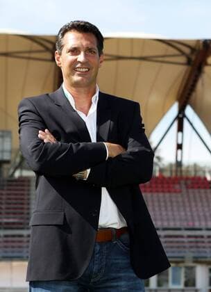 GER, 3.Liga, FC Rot Weiss Erfurt - Trainervorstellung Alois Schwartz 10.09.12, Erfurt, Steigerwaldstadion, GER, 3.Liga, FC Rot Weiss Erfurt, Vorstellung des neuen Cheftrainers Alois Schwartz im Bild Trainer Alois Schwartz (Erfurt)